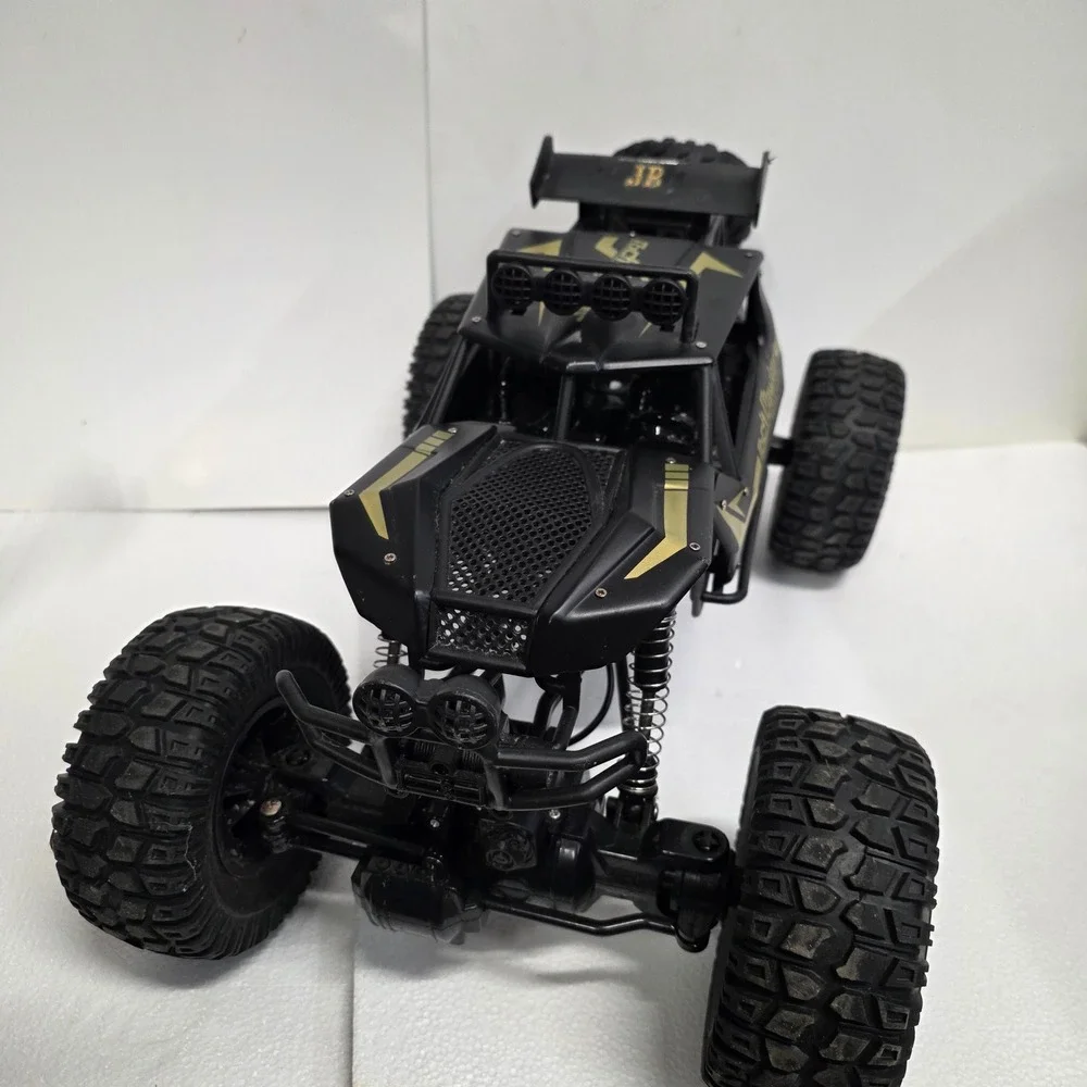 Rock Crawler Super Sonic RC Truck 2.4GHz Off-Road Vehicle Black Gold READ FLAWS